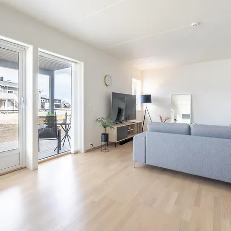 Nydelig Selveier Leilighet Med Gratis Parkering Pa Stedet * Alta