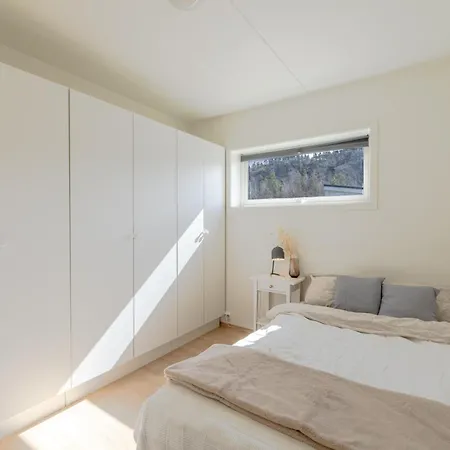 Appartement Nydelig Selveier Leilighet Med Gratis Parkering Pa Stedet *