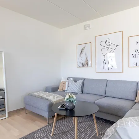 Nydelig Selveier Leilighet Med Gratis Parkering Pa Stedet Alta